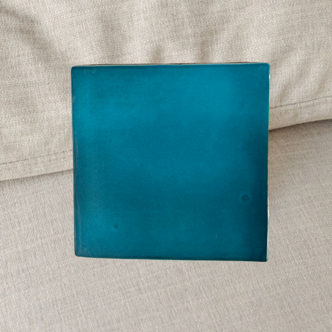 Teal blue tegeltje